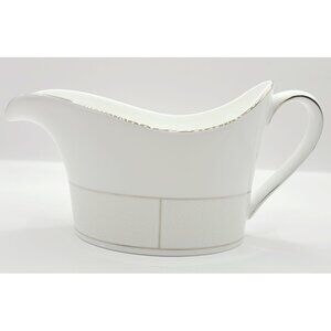 Wedgwood Shagreen Gravy Sauce Boat Silver Rim Handle New With Tags